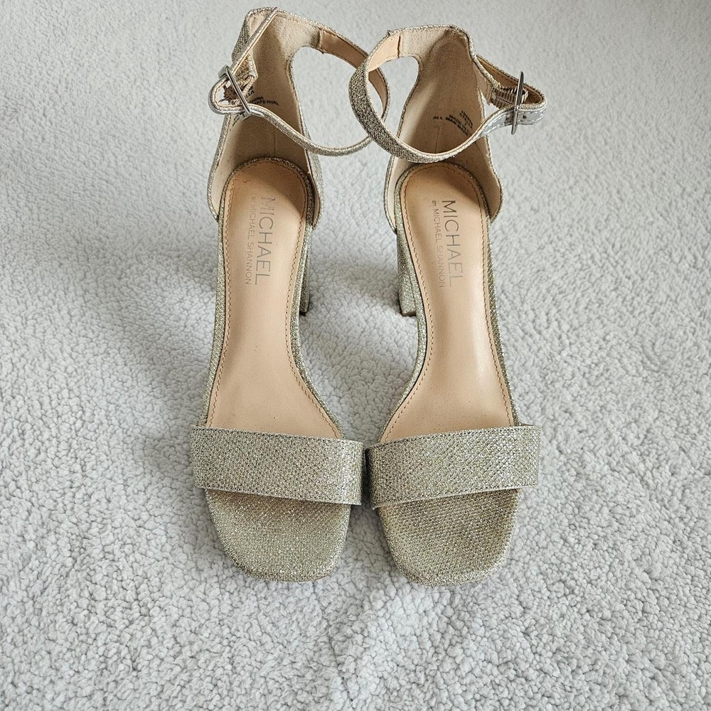 Michael by Michael Shannon  Size 7 Champagne Gold 3 inch